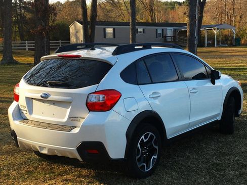 Used 2016 Subaru Crosstrek 2.0i Premium image 6