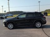 Used 2021 Jeep Cherokee Latitude image 2