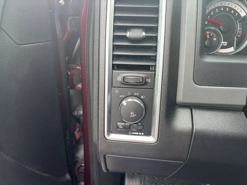 Used 2016 RAM 1500 Big Horn RWD image 11
