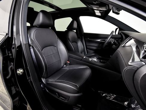 Used 2025 INFINITI QX50 Sport AWD/4WD image 33