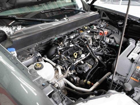 Used 2022 Ford Maverick XLT w/ Equipment Group 300A Standard image 31