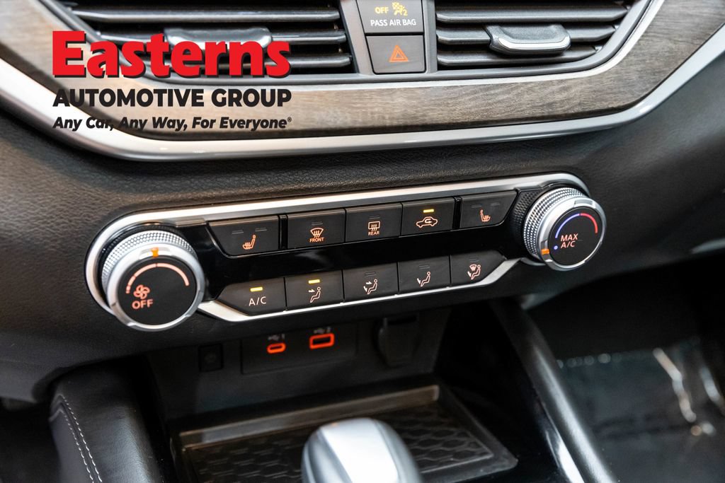 Used 2023 Nissan Altima 2.5 SV w/ SV Premium Package FWD image 21