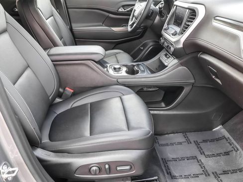 Used 2023 GMC Acadia SLT w/ Elevation Edition AWD/4WD image 39