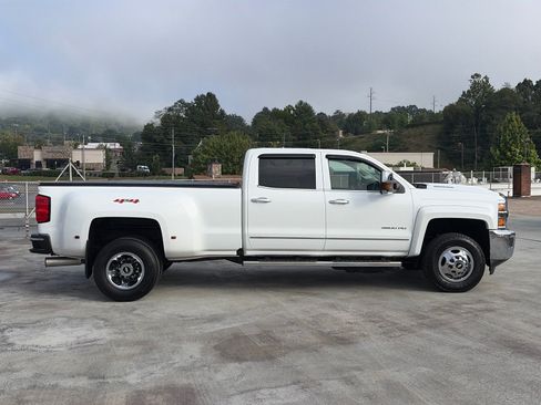 Used 2018 Chevrolet Silverado 3500 LTZ w/ Duramax Plus Package AWD/4WD image 2