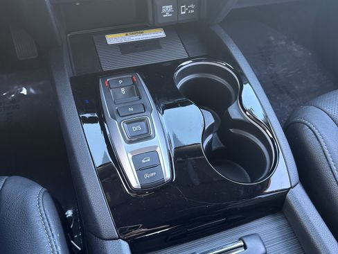 Used 2021 Honda Pilot Elite image 30