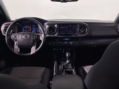 Certified 2021 Toyota Tacoma TRD Off-Road w/ Technology Package AWD/4WD image 14