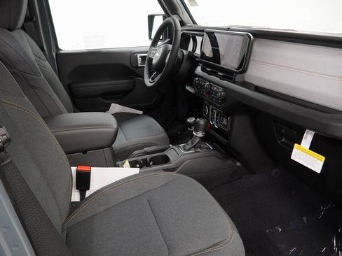 New 2026 Jeep Gladiator Sport image 35