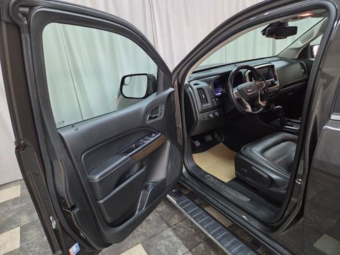 Used 2020 GMC Canyon Denali AWD/4WD image 11