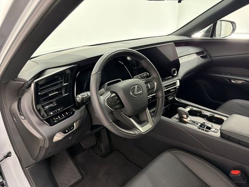 Used 2024 Lexus RX 350 Premium Plus w/ Convenience Package image 4