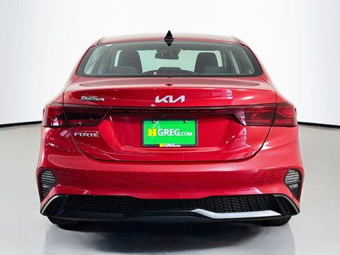 Used 2023 Kia Forte LXS FWD image 8