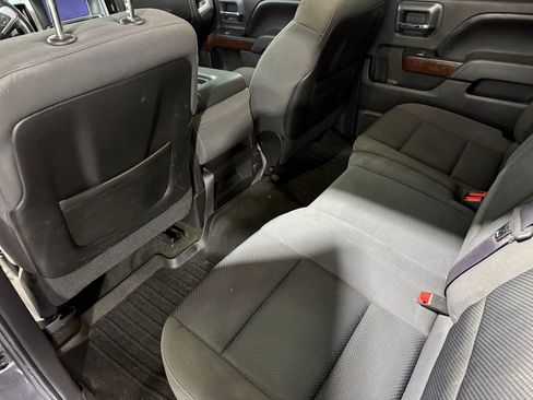 Used 2015 GMC Sierra 1500 SLE image 29