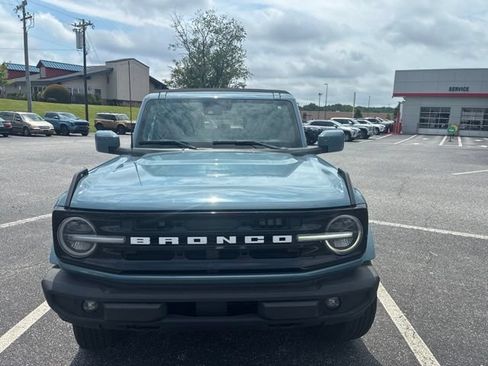 Used 2022 Ford Bronco Outer Banks AWD/4WD image 1