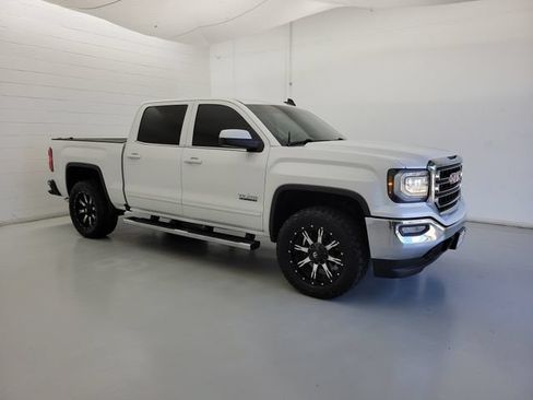 Used 2017 GMC Sierra 1500 SLE w/ Texas SLE Value Package RWD image 4