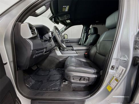 Used 2024 Toyota Sequoia Platinum AWD/4WD image 2