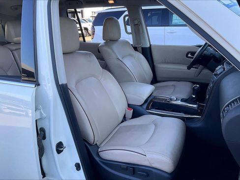 Used 2020 Nissan Armada SL w/ Premium Package image 9