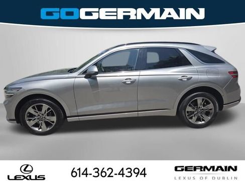 Used 2022 Genesis GV70 3.5T Sport AWD/4WD image 11