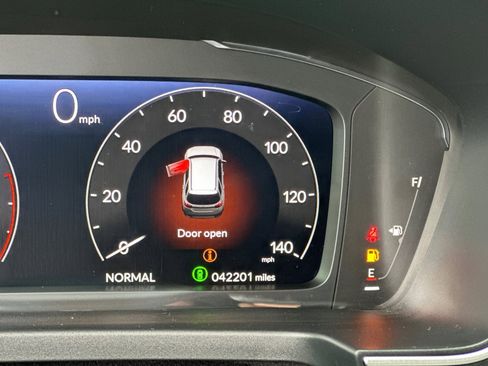 Certified 2023 Honda Pilot Elite image 27