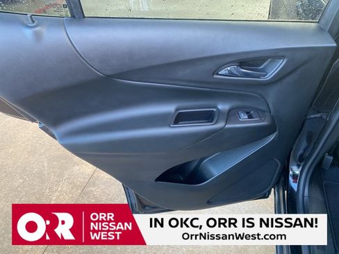 Used 2020 Chevrolet Equinox LT image 15