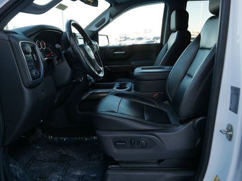 Used 2019 Chevrolet Silverado 1500 LT Trail Boss image 12