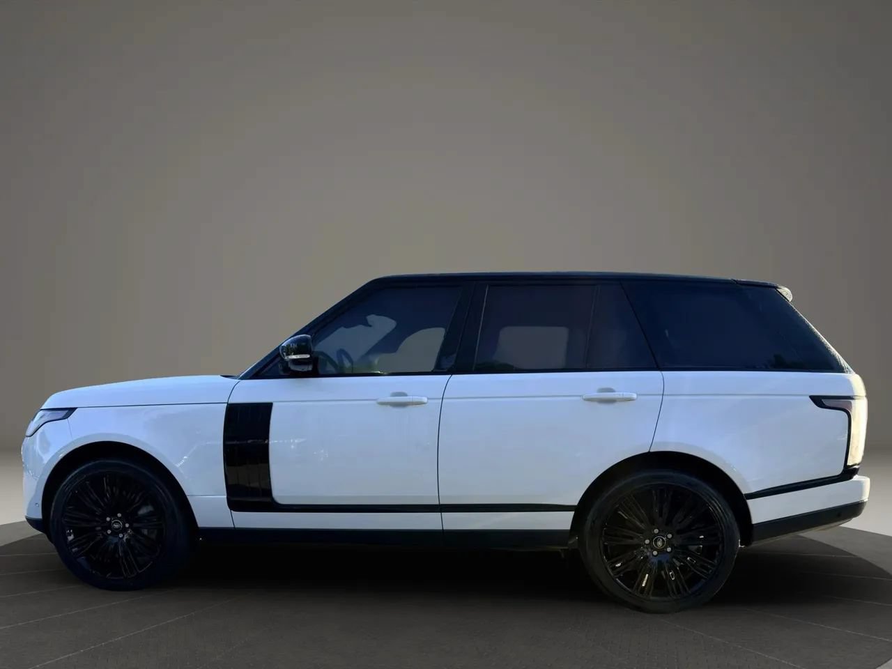 Used 2022 Land Rover Range Rover Westminster Edition AWD/4WD image 8