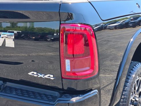 Certified 2025 RAM 3500 Limited AWD/4WD image 20