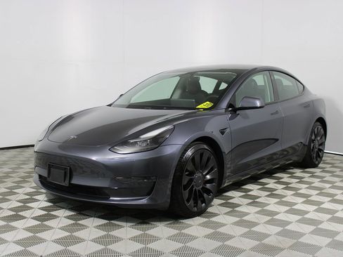 Used 2023 Tesla Model 3 Performance image 25