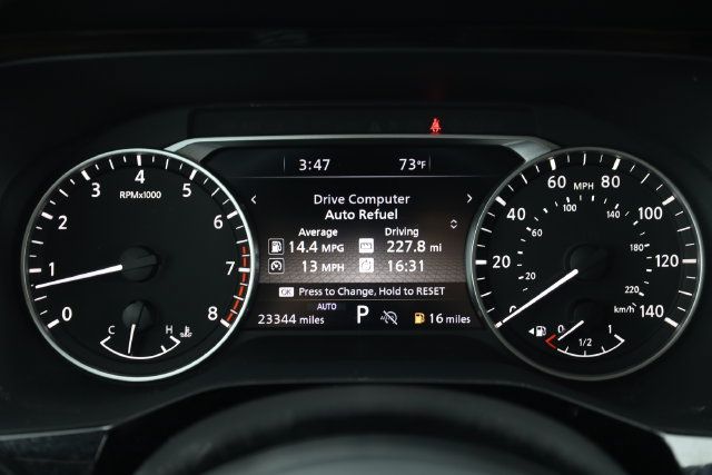Used 2024 Nissan Pathfinder SL AWD/4WD image 18
