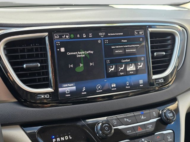 Used 2024 Chrysler Pacifica Touring-L FWD image 26