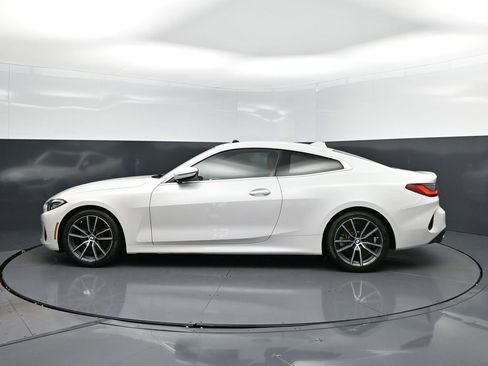 Certified 2023 BMW 430i Coupe w/ Premium Package image 4