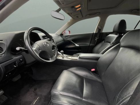 Used 2010 Lexus IS 350 RWD image 6