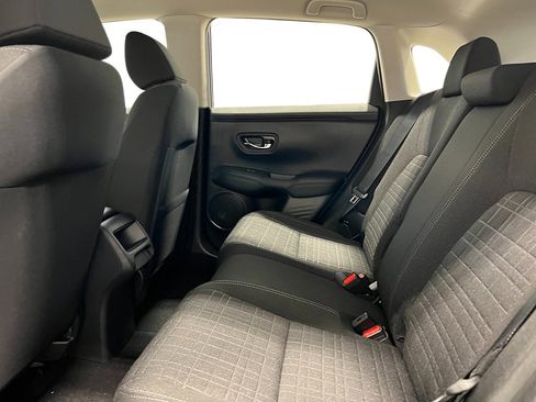 Used 2025 Honda HR-V LX image 26