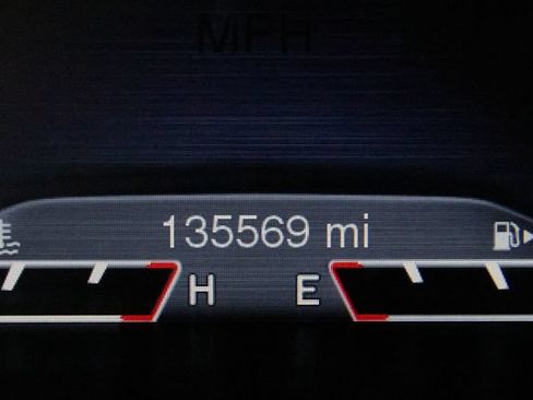 Used 2016 Jeep Cherokee Limited AWD/4WD image 5