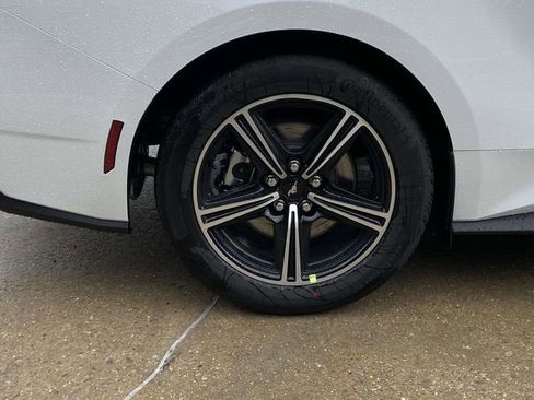 New 2025 Ford Mustang Coupe image 19