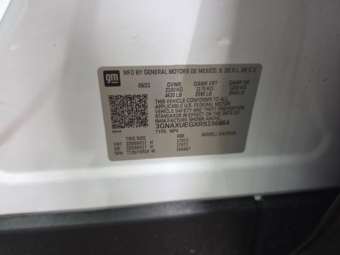 Used 2024 Chevrolet Equinox LT w/ LPO, Floor Liner Package image 35