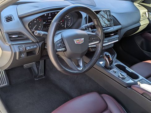 Used 2020 Cadillac CT4 V w/ Climate Package image 16