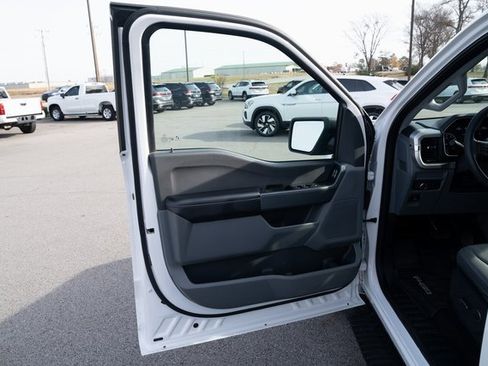 Used 2021 Ford F150 XLT w/ Trailer Tow Package image 11