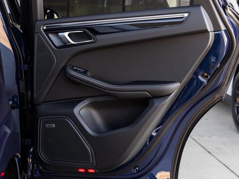 New 2026 Porsche Macan Turbo image 88