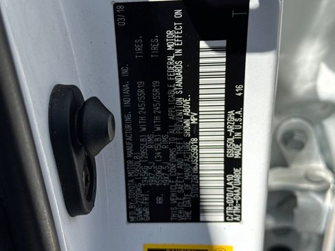 Used 2018 Toyota Highlander Limited FWD image 30