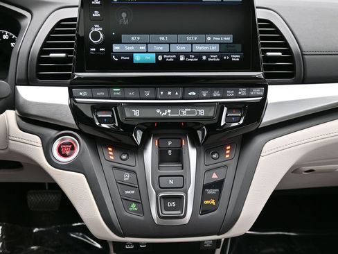 Certified 2026 Honda Odyssey EX-L image 31