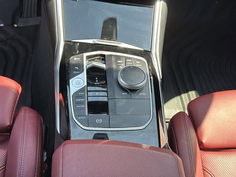 Used 2024 BMW 330i xDrive Sedan w/ Convenience Package AWD/4WD image 21