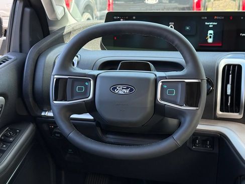 New 2027 Ford Expedition Active AWD/4WD image 8