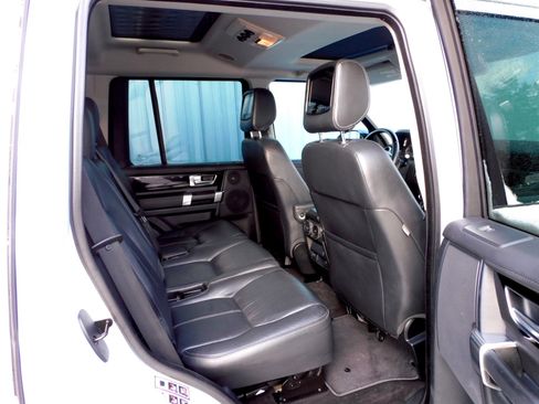 Used 2016 Land Rover LR4 HSE LUX image 20