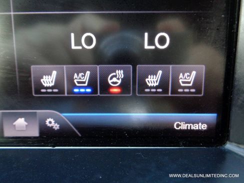 Used 2015 Ford Explorer Limited w/ Equipment Group 302A AWD/4WD image 14