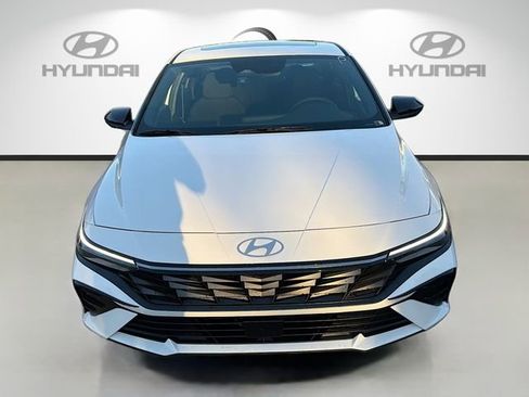New 2026 Hyundai Elantra SEL Sport image 2