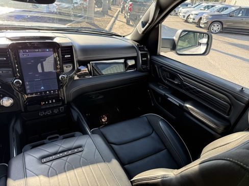 Certified 2025 RAM 1500 Limited image 36