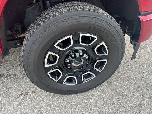 Used 2025 Ford F250 Platinum AWD/4WD image 7