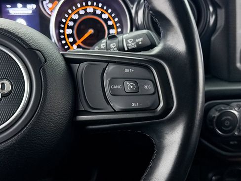 Used 2022 Jeep Wrangler Unlimited Sport AWD/4WD image 30