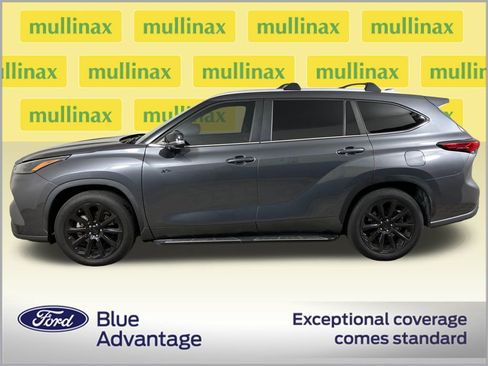 Used 2023 Toyota Highlander L image 9