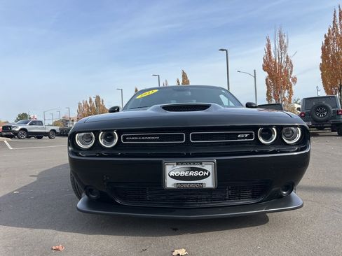 Certified 2023 Dodge Challenger GT image 8