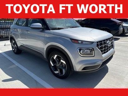 Used 2025 Hyundai Venue SEL